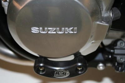 Chránič motoru, levá strana - Suzuki GSX 1400, černý